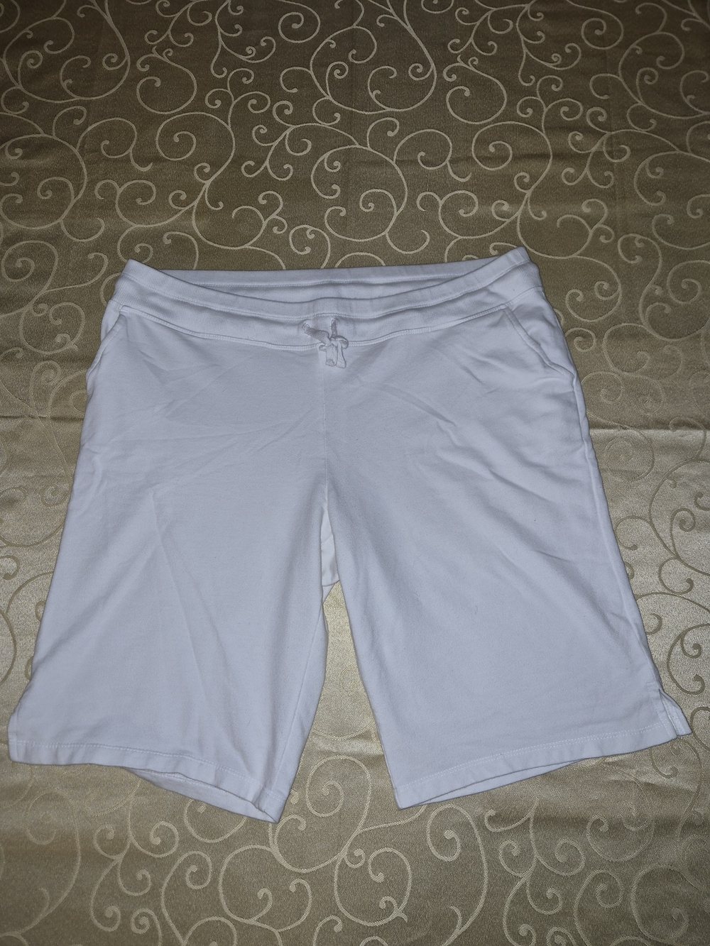 Eddie Bauer White Women’s Drawstring Casual Shorts
